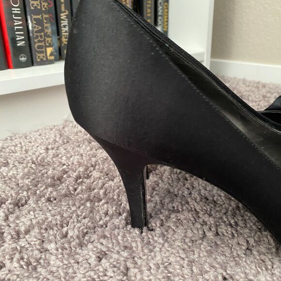 NINA Black Ruffle Satin Formal Bridesmaid Evening Ruffle Open Toe Heels Size  10 - Picture 5 of 13